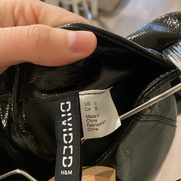 Black foux Leather Skirt - Picture 3 of 3